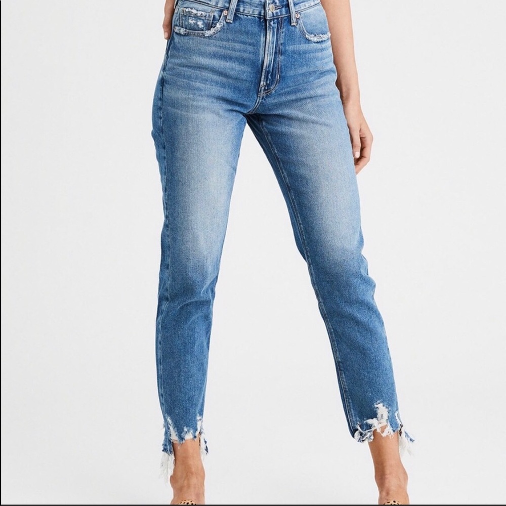 American Eagle Mom Jean